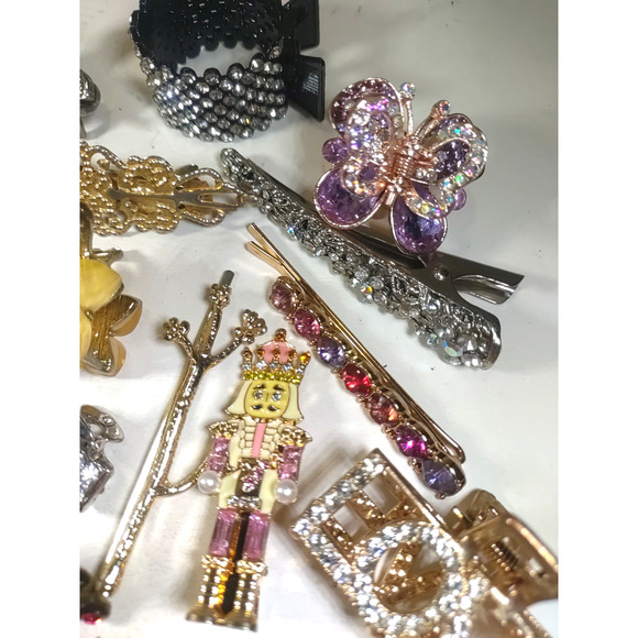 Junk Drawer Lot Hair Barrettes Tension Clips Bobby Pins Christmas Party Fun - Picture 9 of 16